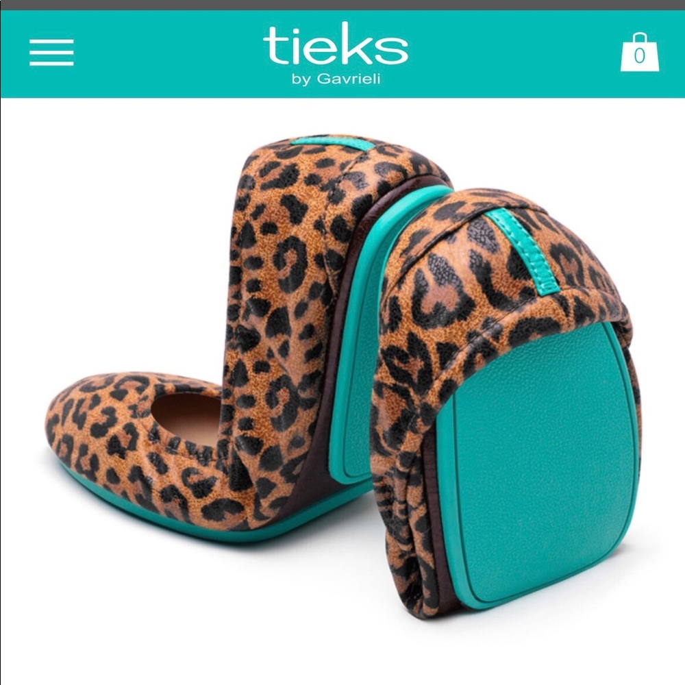 NEW Tieks leopard print flats. Size 8. NEVER WORN.